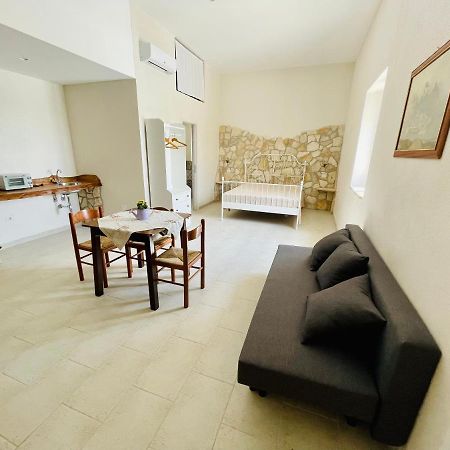 Tenuta Tinelli Sonia Νότσι Εξωτερικό φωτογραφία