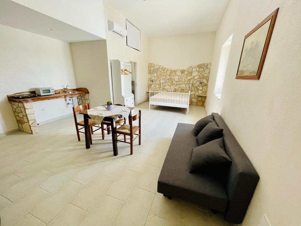 Tenuta Tinelli Sonia Νότσι Εξωτερικό φωτογραφία
